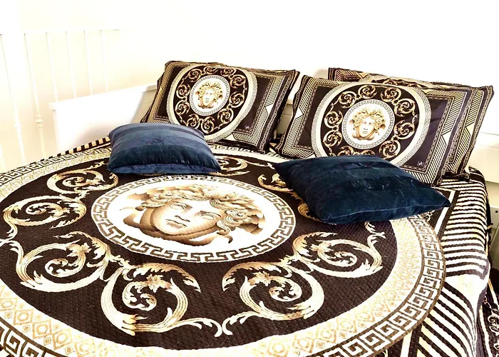 Adamante Semesterbostad