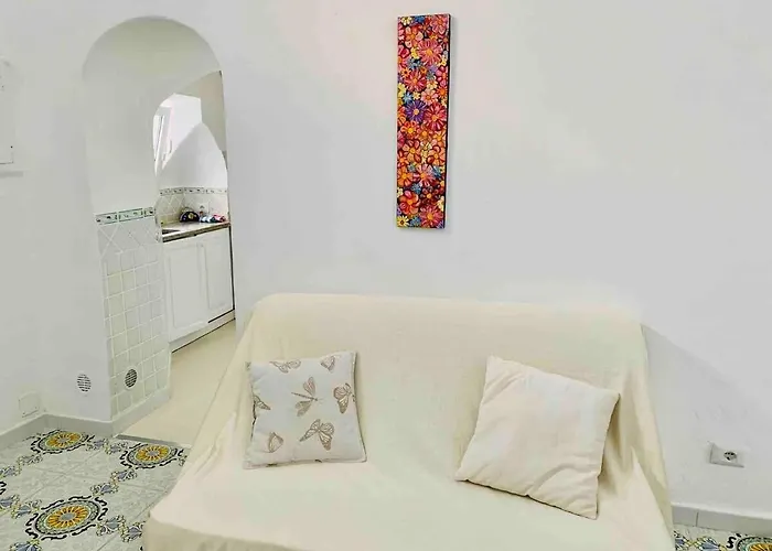 Adamante Ποζιτάνο