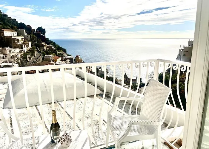 Adamante Ποζιτάνο