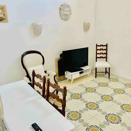 בית נופש Adamante *